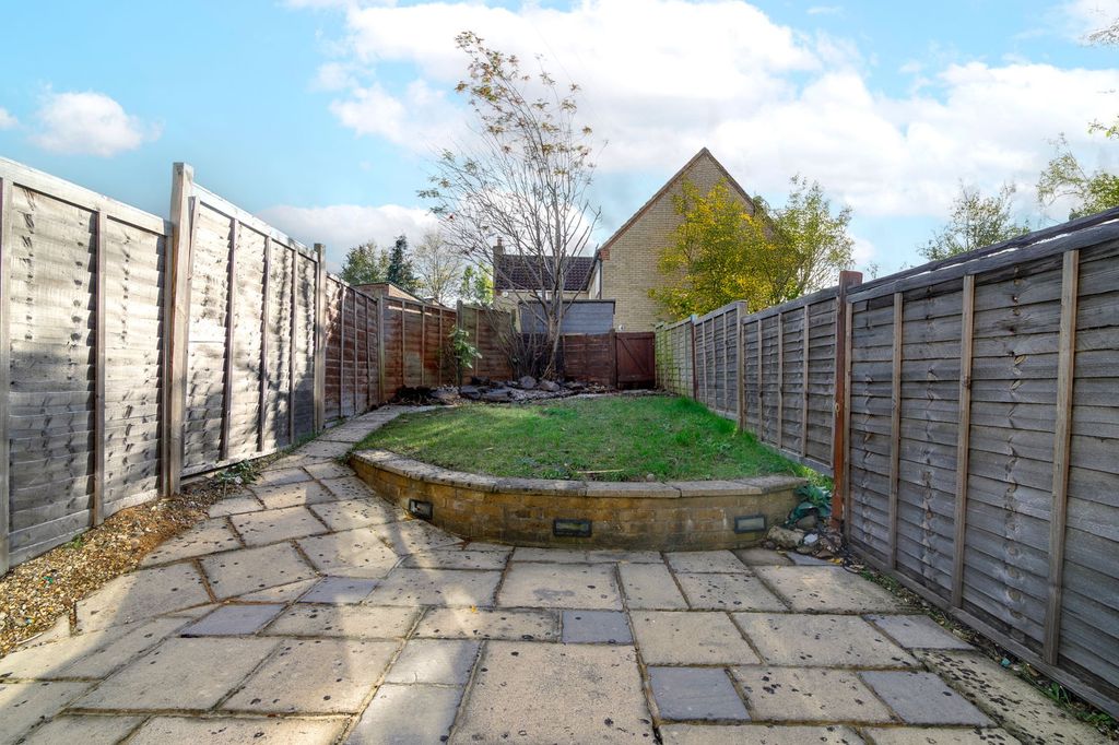 Property photo 2 of 15