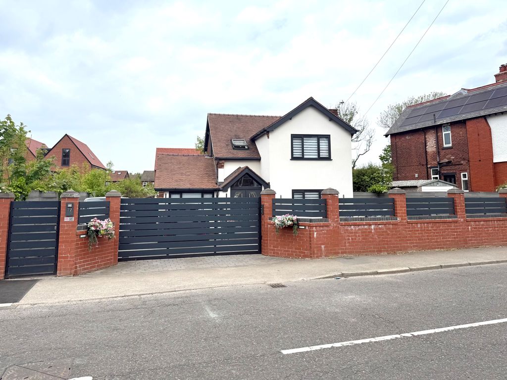 Property photo 1 of 35 Img_3582