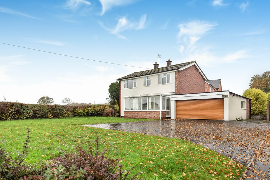 Property photo 1 of 28 Front Main