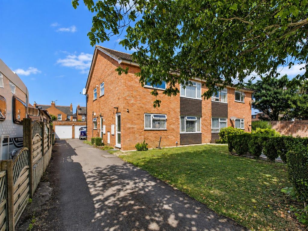 Property photo 1 of 7