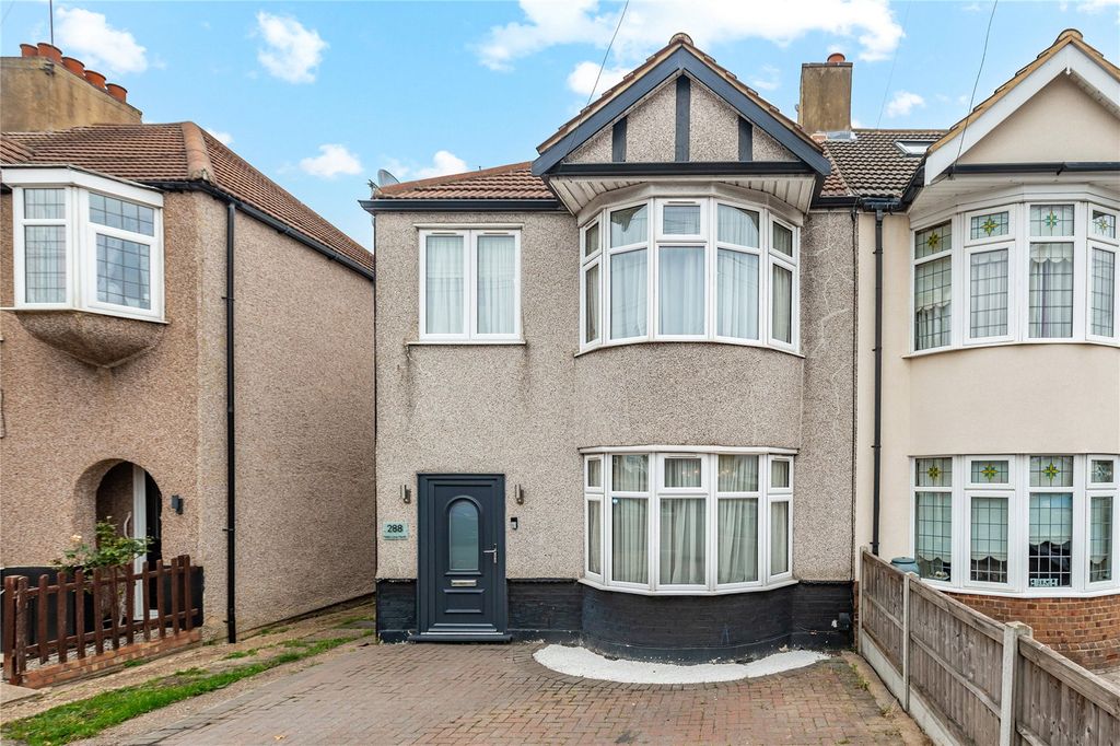 Property photo 1 of 16 Front