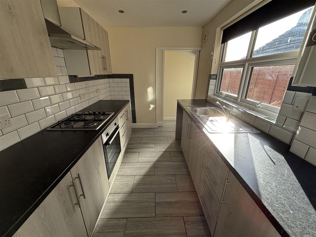 Property photo 2 of 13 Img_1380.Jpeg