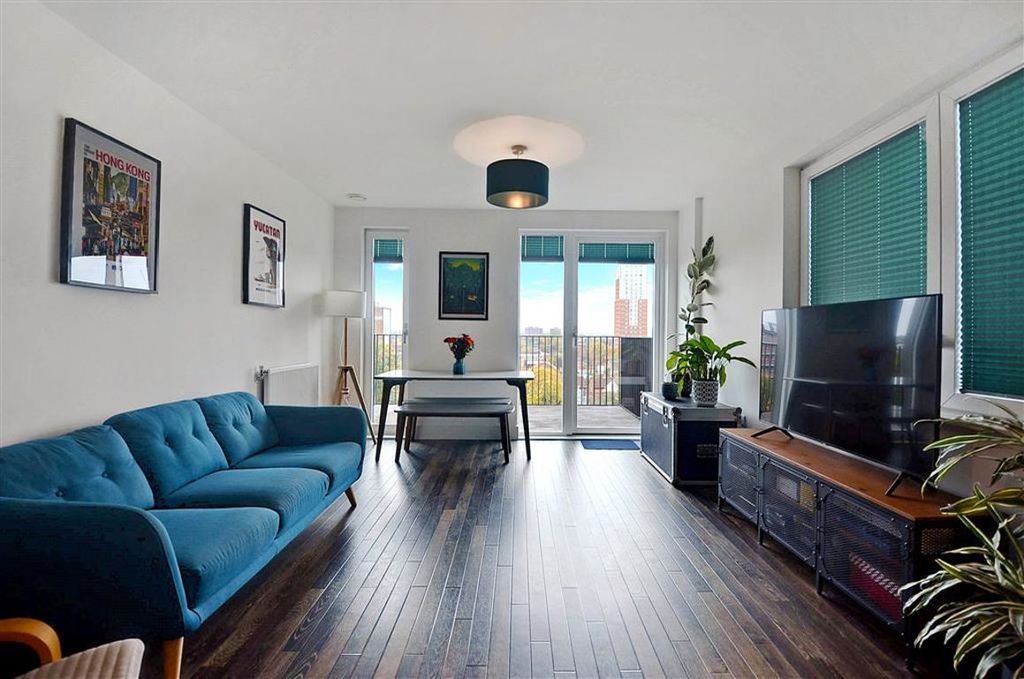 Property photo 2 of 8