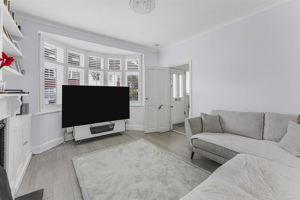 Property photo 3 of 12 Reception Room