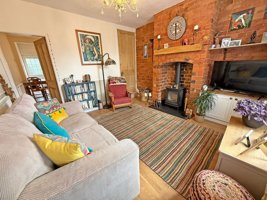 Property photo 2 of 22