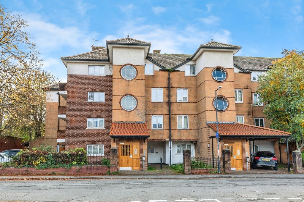 Property photo 1 of 13 Photo