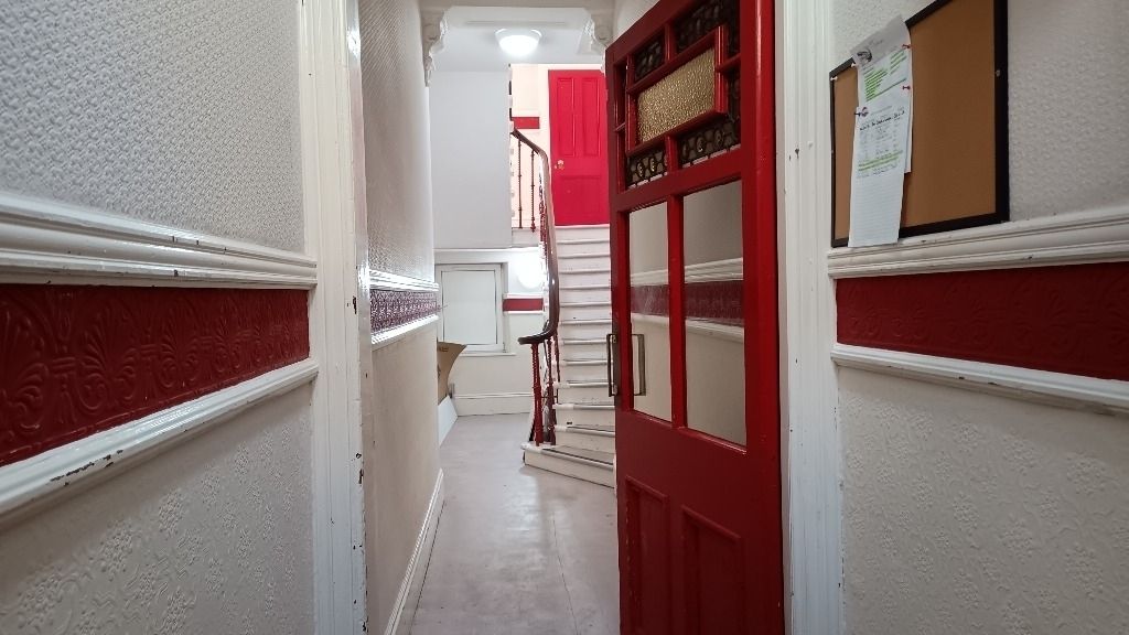 Property photo 2 of 9 Photo 2