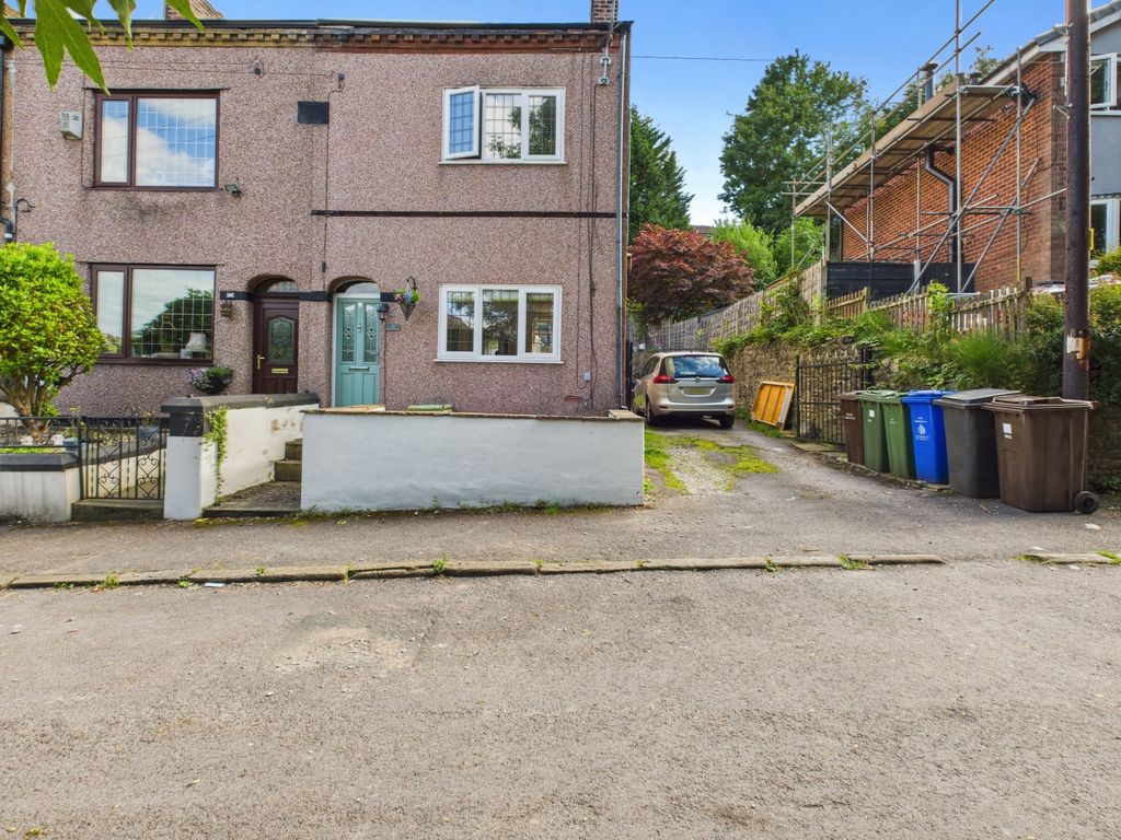 Property photo 1 of 25 Cam03729G0-Pr0109-Still026