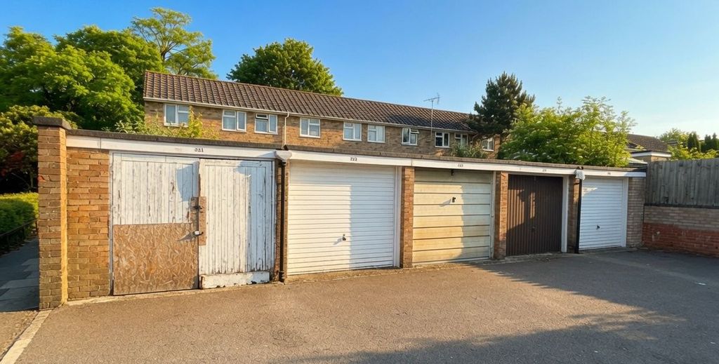 Property photo 2 of 3