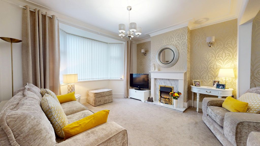 Property photo 1 of 37 5214961