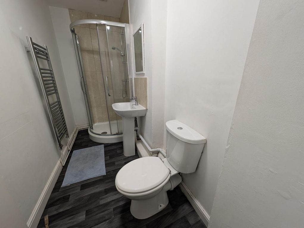 Property photo 3 of 12 Picture No. 23