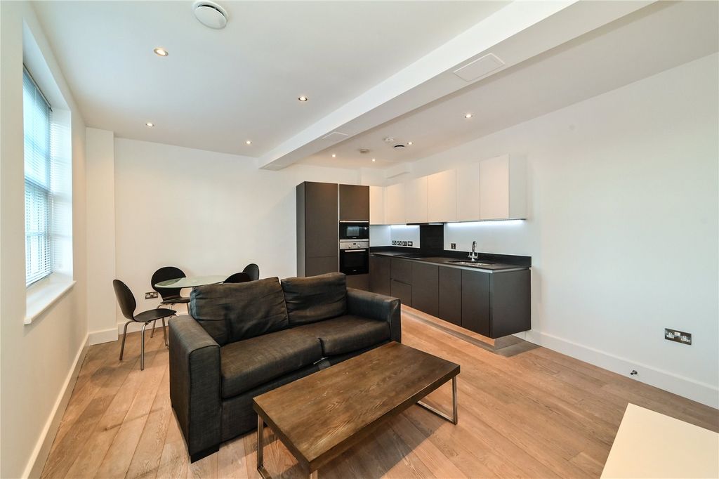 Property photo 2 of 10 Reception Room