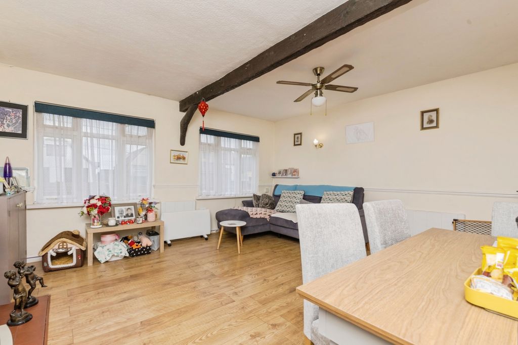 Property photo 3 of 14 Living Room