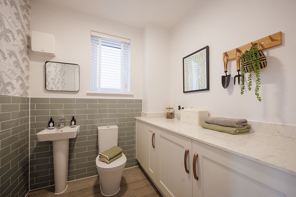 Property photo 2 of 11 B-Visw-Dwade-Aspen13