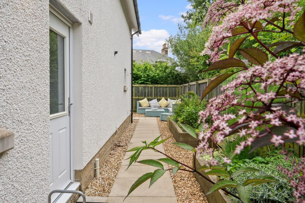 Additional image 59 of 5 bed detached house for saleCastleton Crescent, Falkirk FK2