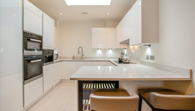 Property photo 2 of 13 Picture No. 08