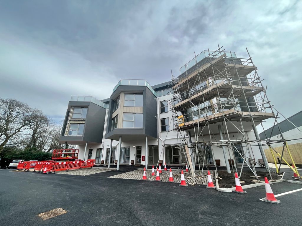 Property photo 1 of 7