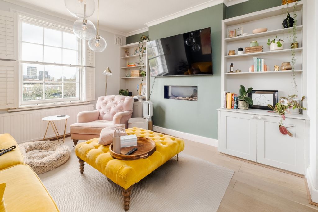 Property photo 1 of 15 Hemingford Road