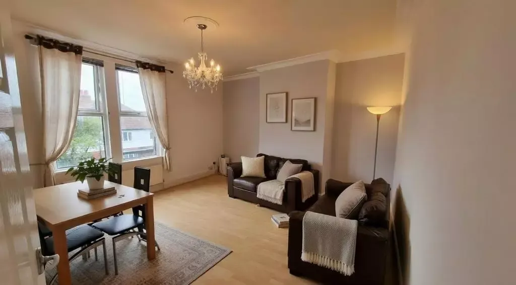 Property photo 2 of 6