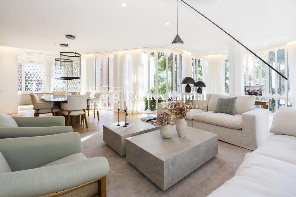 Property photo 1 of 52