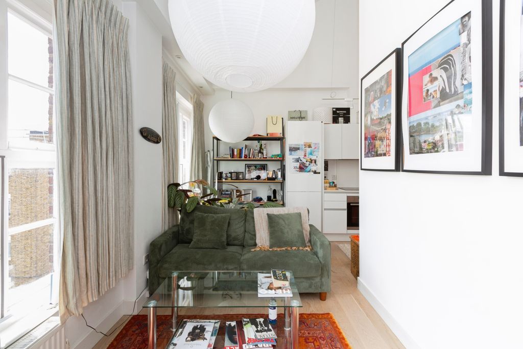 Property photo 2 of 15 Open Plan Living