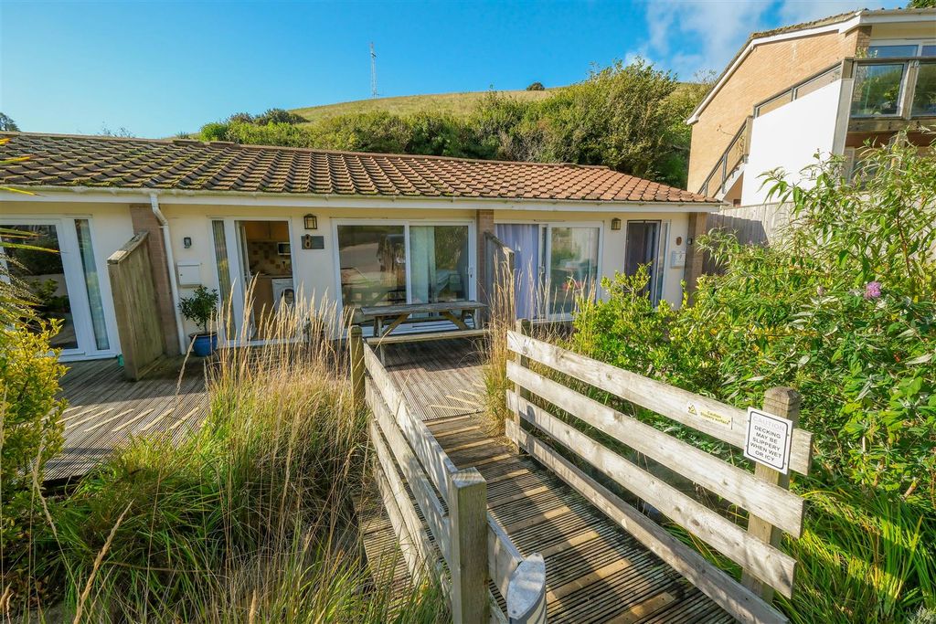 Property photo 1 of 12 Parry_8_9_Morweth_Court_Mark-6.Jpg