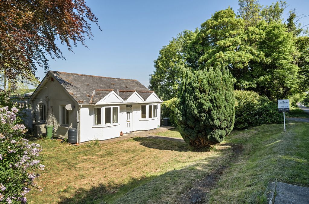 Property photo 2 of 17 67-681Dd8Ac03E0d-...