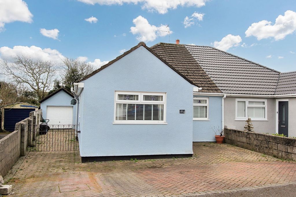 Property photo 1 of 20