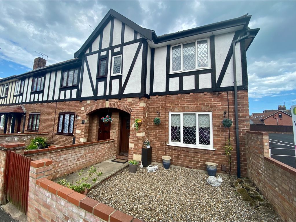 Property photo 1 of 14 Front