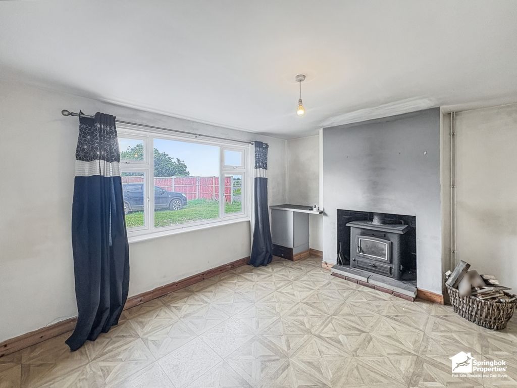 Property photo 2 of 16 Image 2