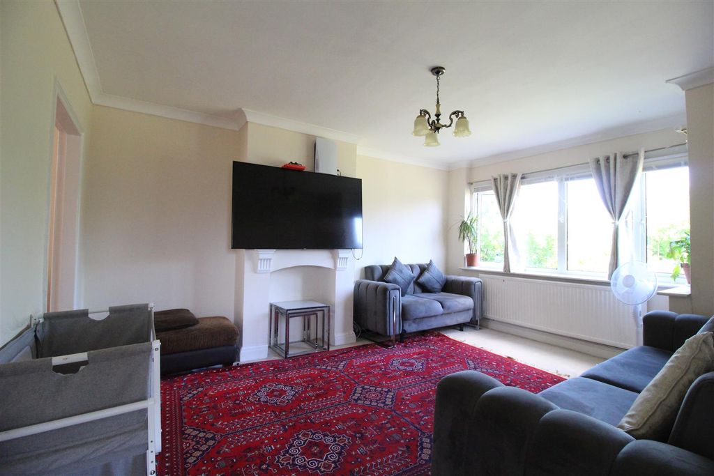 Property photo 2 of 20 Img_3657.Jpg