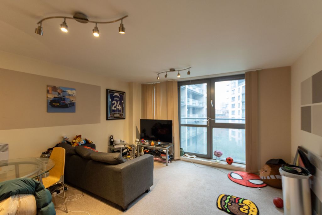 Property photo 2 of 11 Img_3330_1