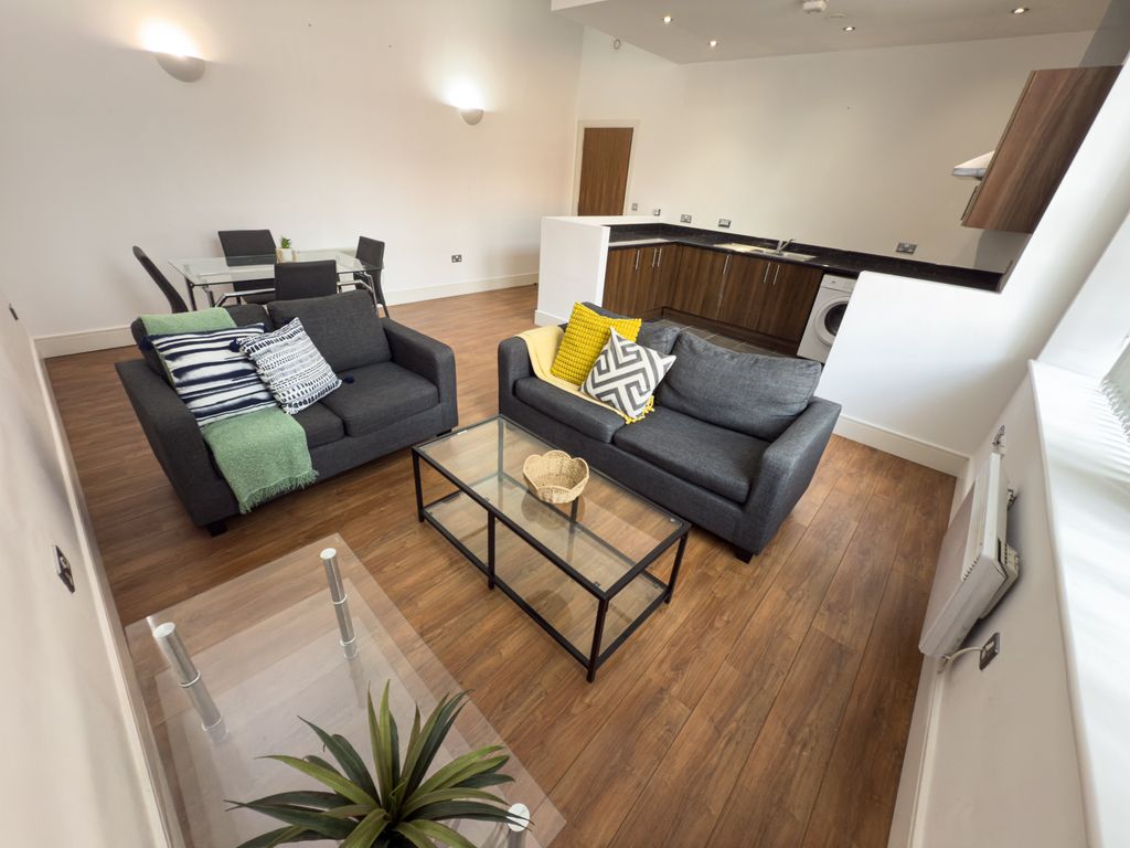 Property photo 1 of 5 13-Img_1823