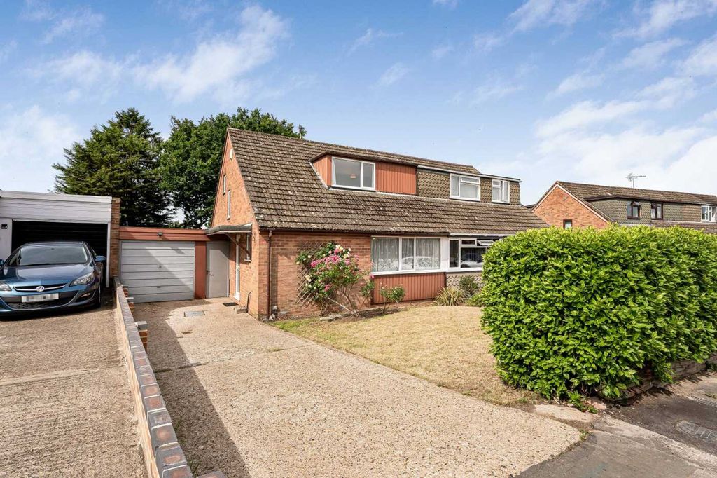 Property photo 1 of 13