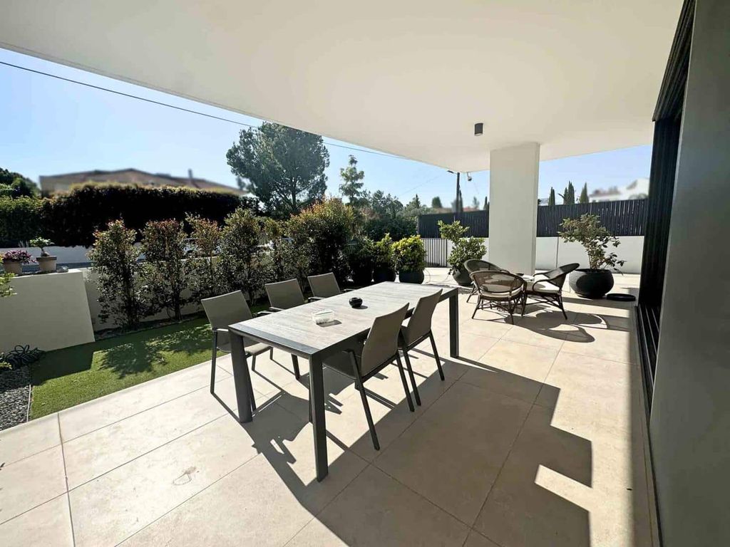 Property photo 1 of 4
