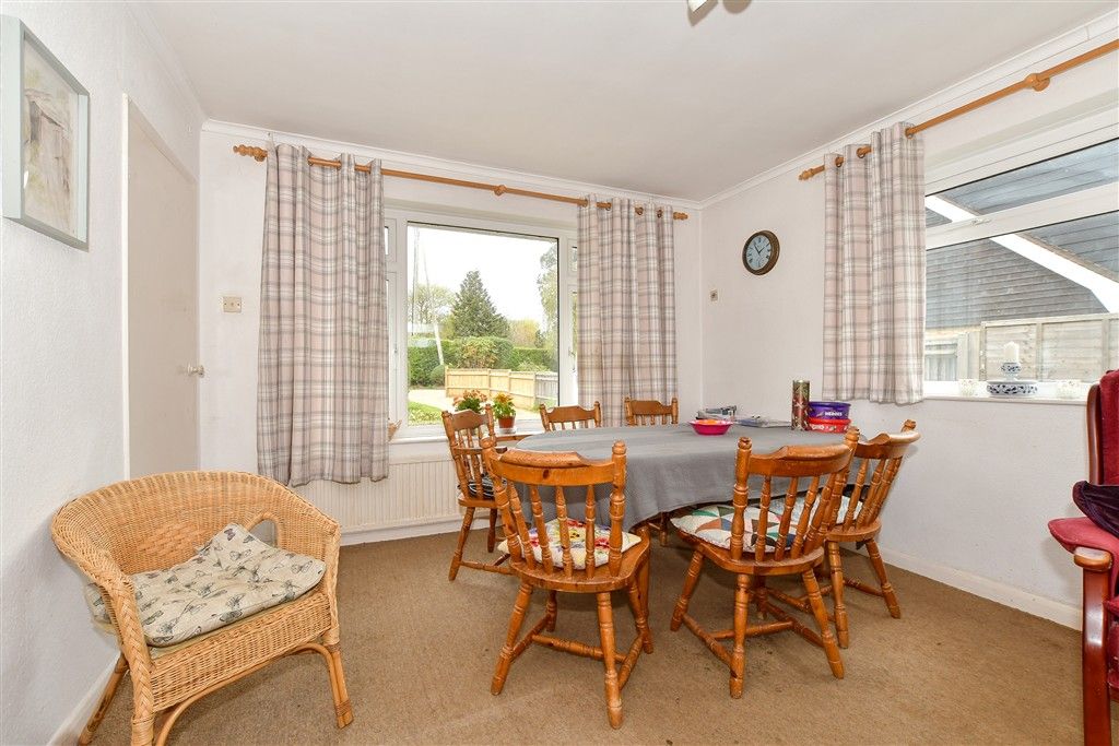 Property photo 3 of 14 Lounge/Dining Room