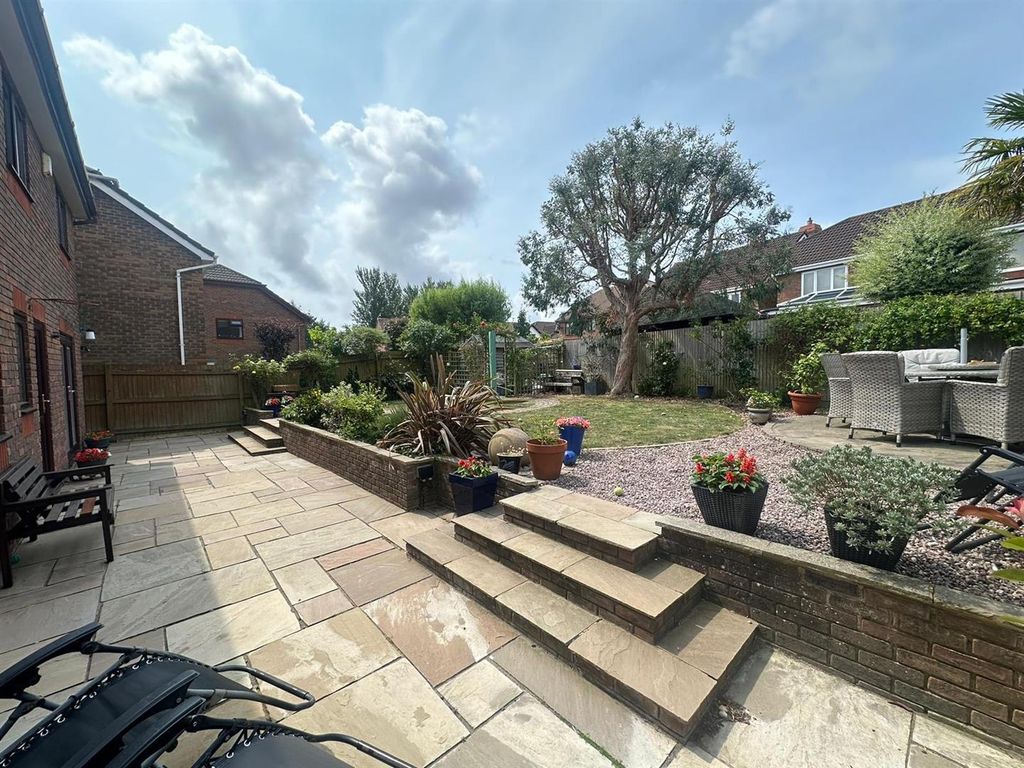 Property photo 3 of 20 Rear Garden