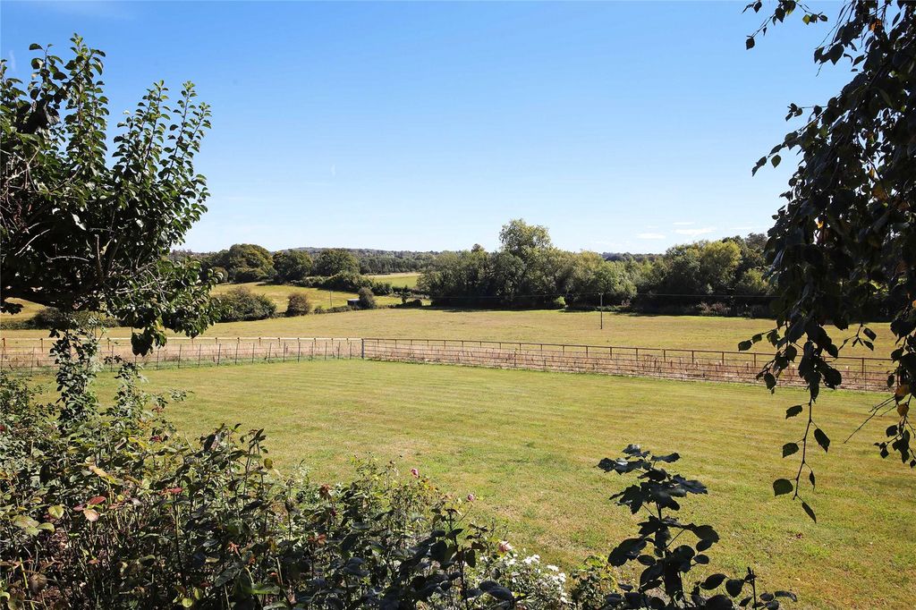 Property photo 2 of 18 Countryside View
