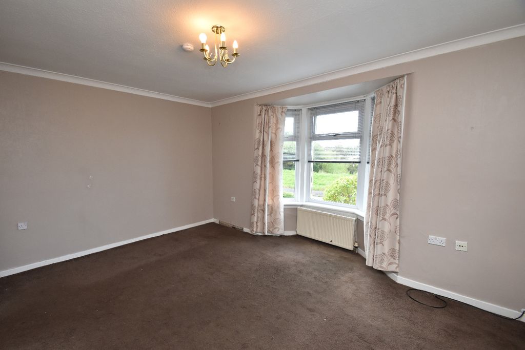 Property photo 3 of 18 4334123