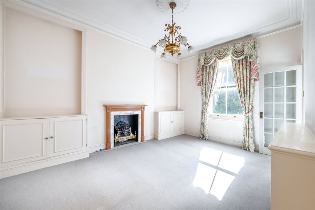 Property photo 1 of 10 Picture No. 04