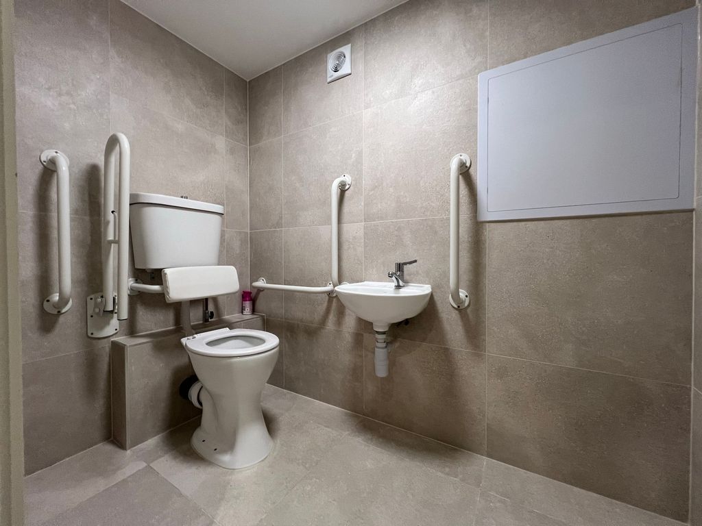 Additional image 27 of 2 bed flat for sale2 Elizabeth House - The Waves, Grouville JE3