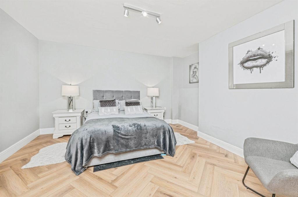 Additional image 9 of 1 bed flat for saleFearnley Mill Drive, Huddersfield HD5