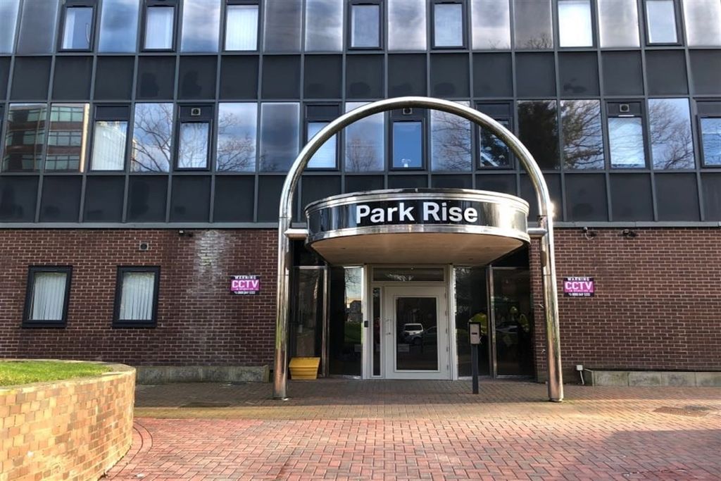 Property photo 1 of 6 (Main)