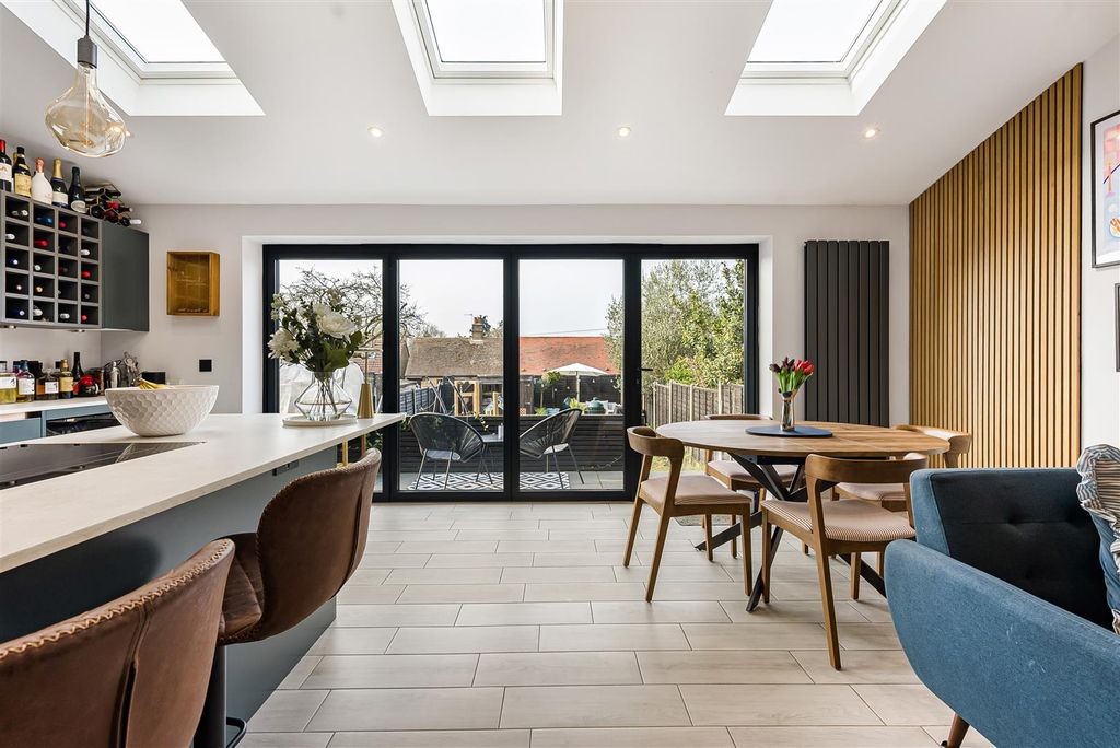 Property photo 2 of 34 58_76929.Jpg