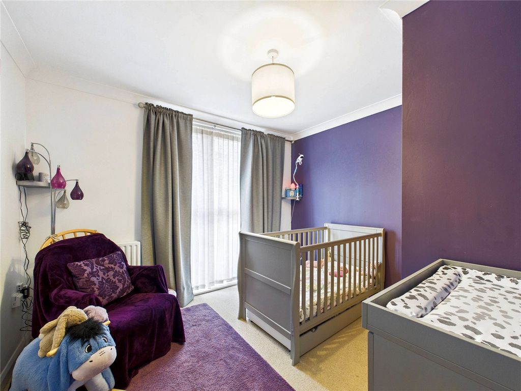 Property photo 3 of 7 3 - Picture No. 05