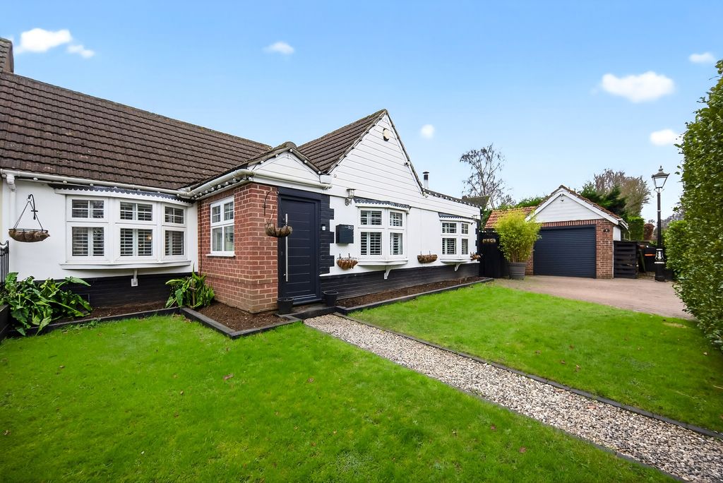 Property photo 1 of 18 Front View