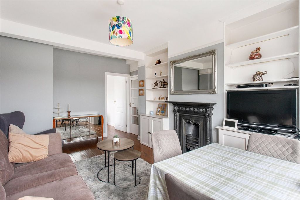 Property photo 2 of 10 Picture No. 03