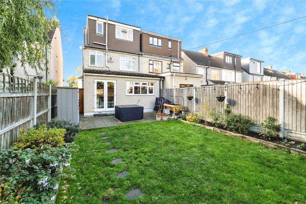 Property photo 3 of 28 Picture No. 20