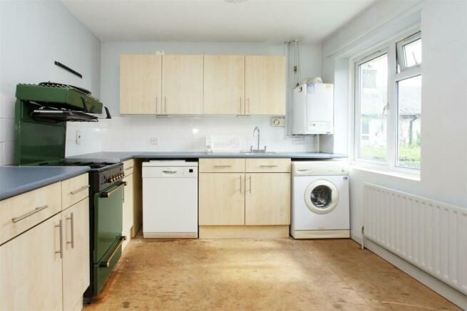 Property photo 2 of 5 49645_32504470_Img_03_0000_Max_656x437.Jpeg