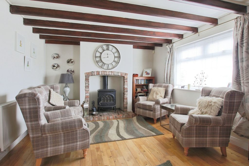 Property photo 3 of 30 4383708